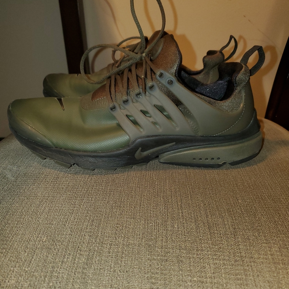 Nike Presto Sneakers